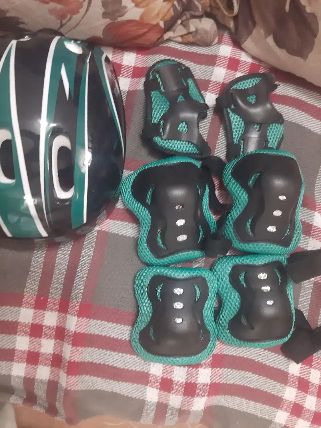 اسکیت درحد نو|دوچرخه، اسکیت، اسکوتر|تیران, |دیوار