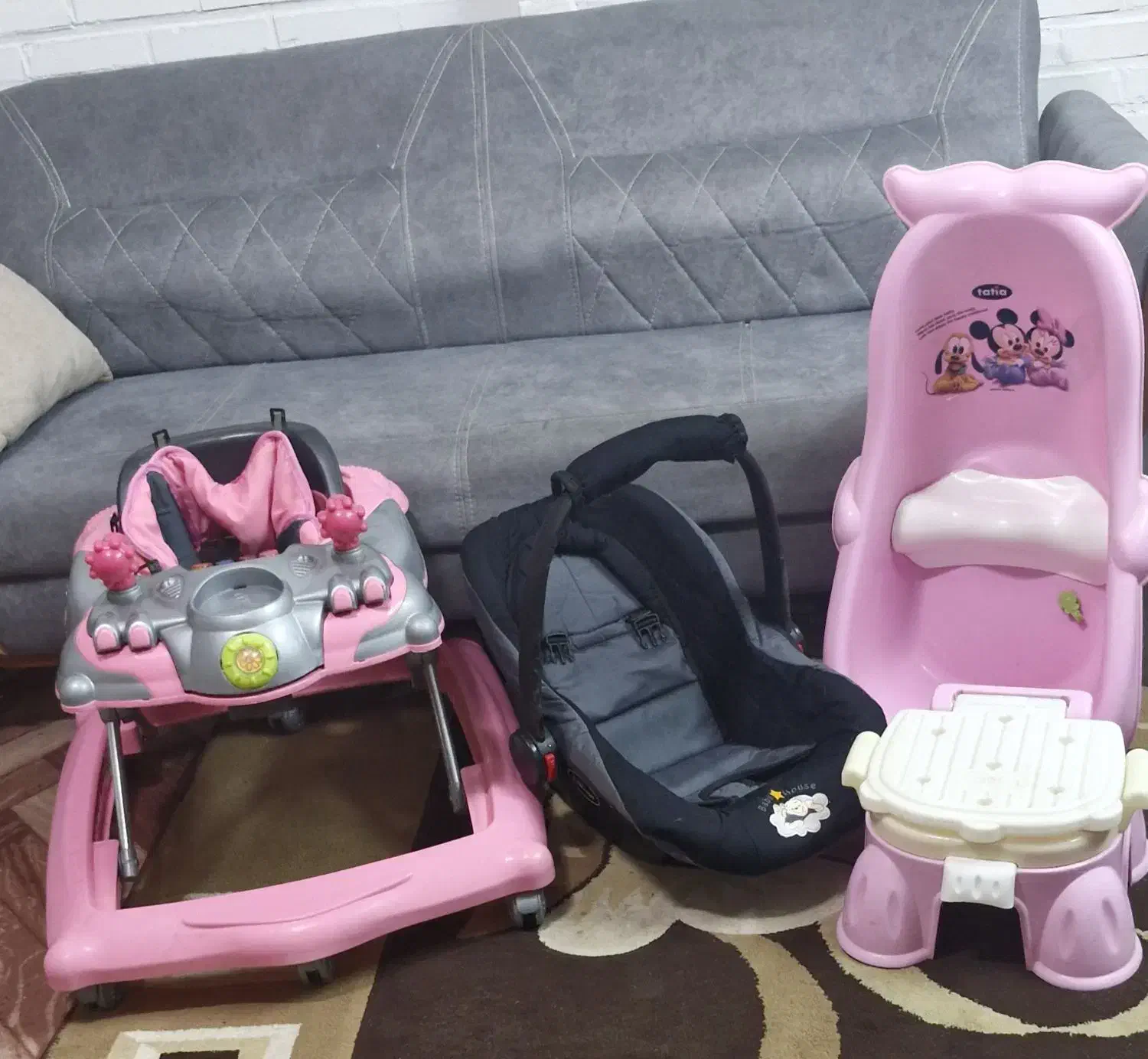 فروش سیسمونی کودک بصورت یکجا|اسباب و اثاث بچه|دزفول, |دیوار