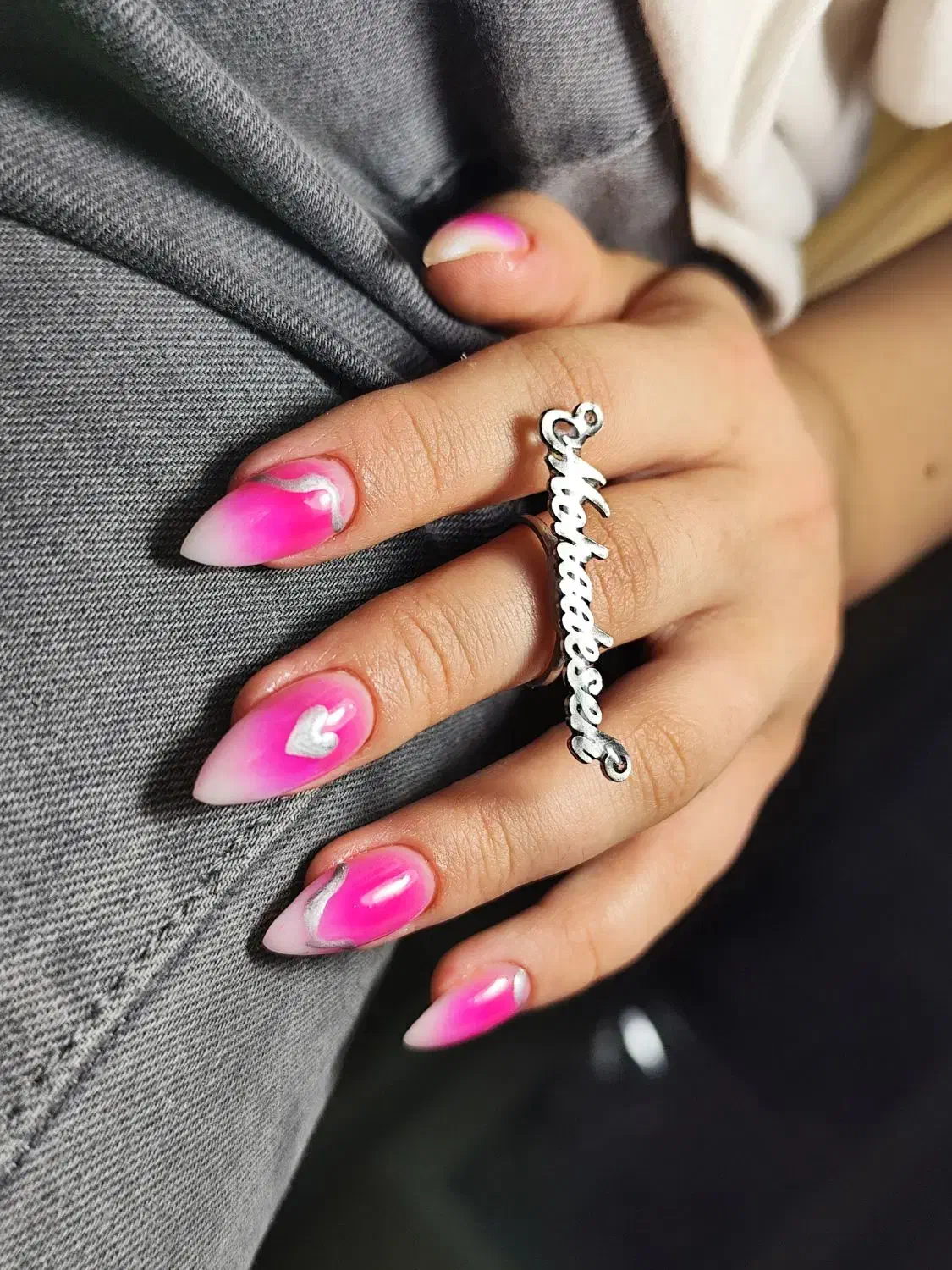 کاشت ناخن و آموزش با تخفیف ویژه|خدمات آرایشگری و زیبایی|نمین, |دیوار