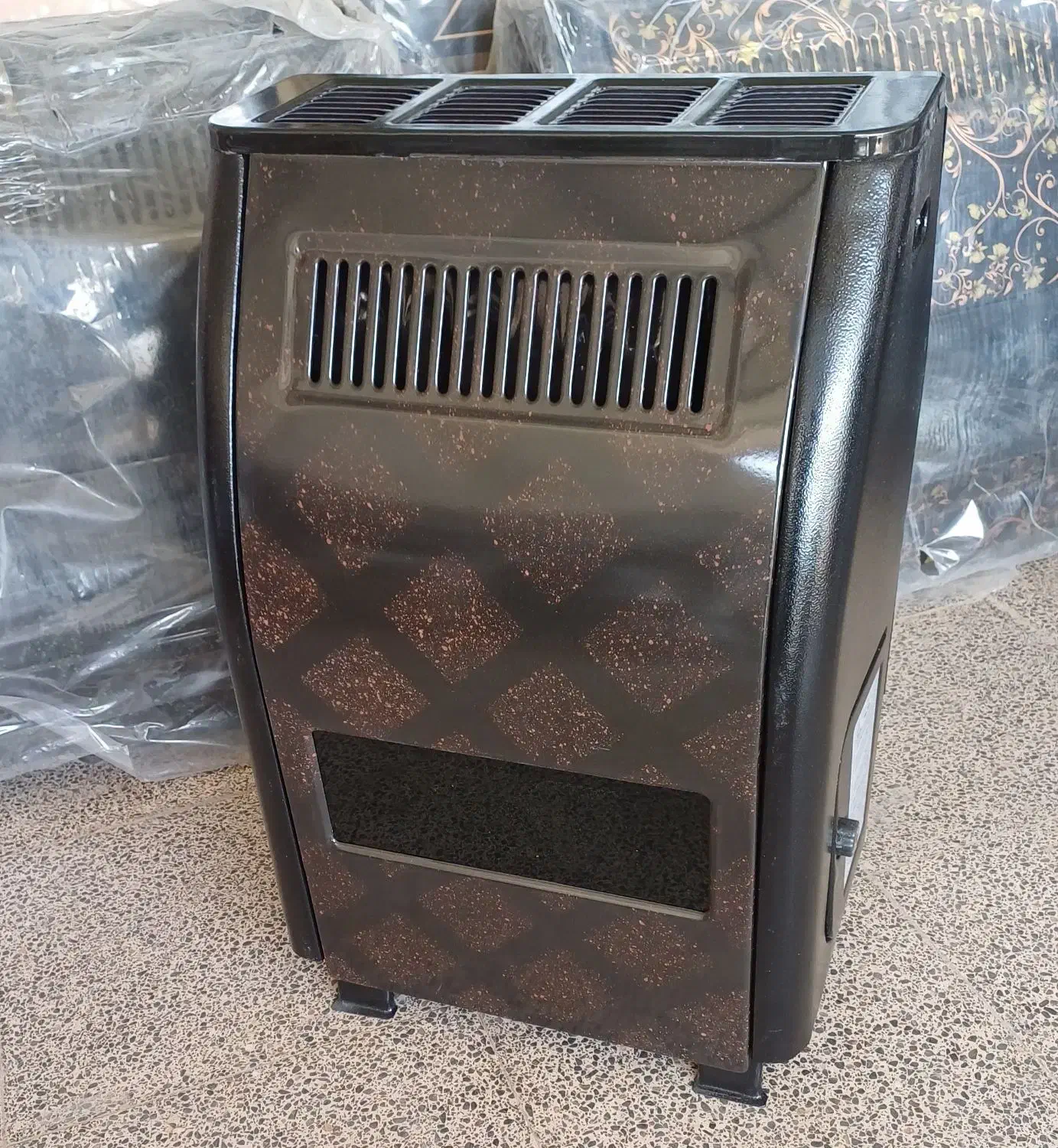 بخاری گازی در دو مدل|حراج|بیرجند, |دیوار