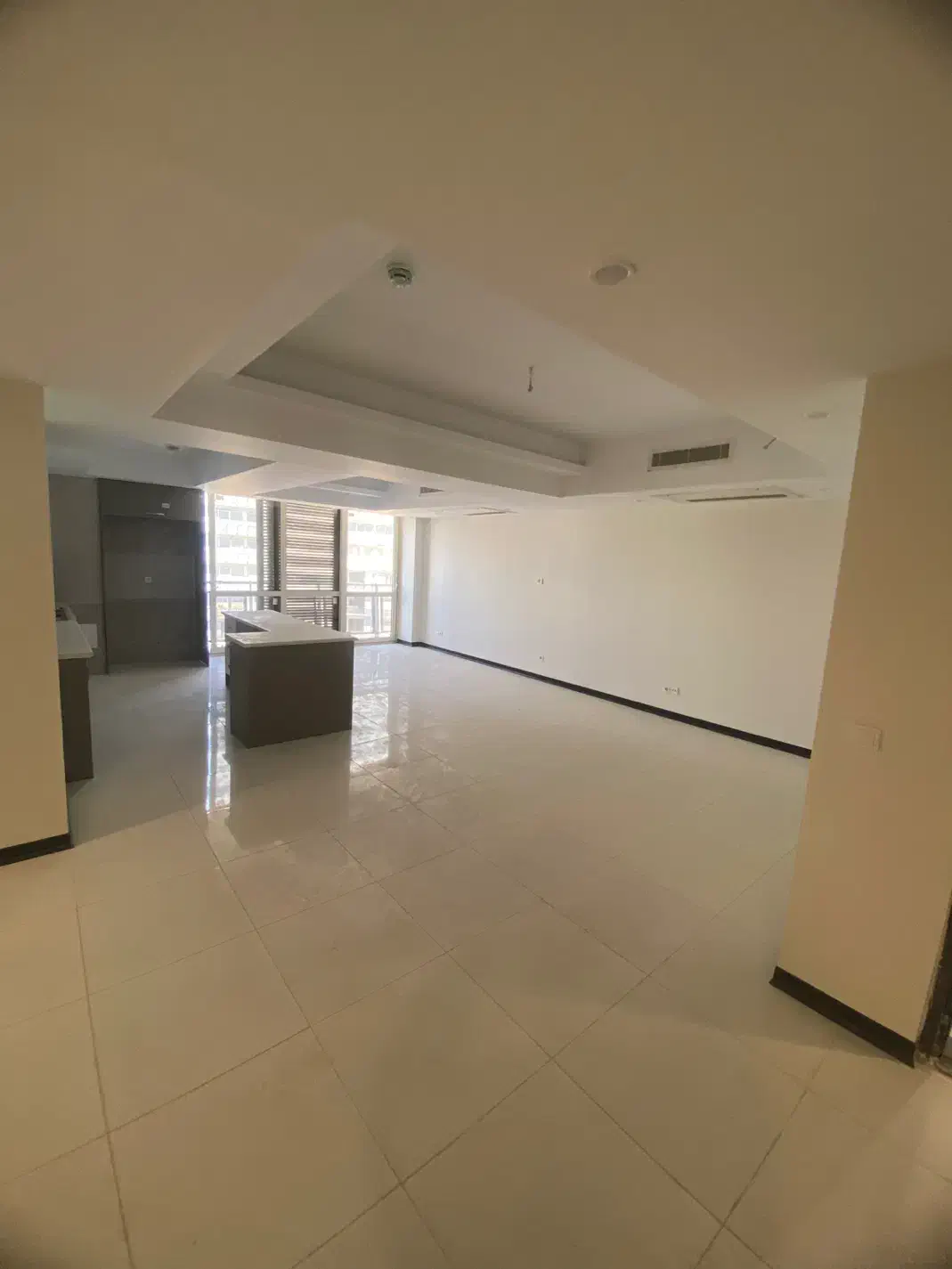 ۱۳۰ متر ۲ خواب قرارداد ۱۸ ماهه افق اکباتان