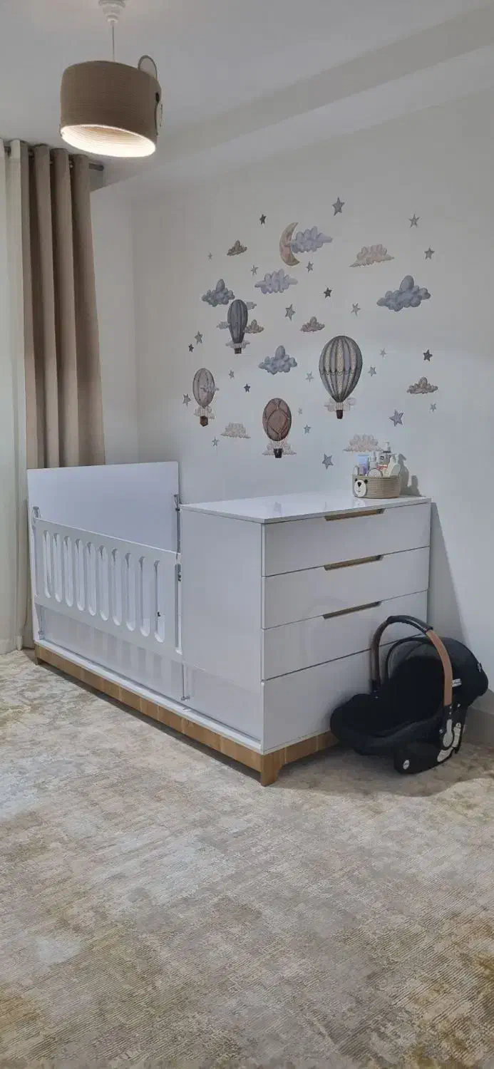 فروش تخت دو حالته نوزاد و تبدیل ب تخت نوجوان|تخت و صندلی بچه|الیگودرز, |دیوار