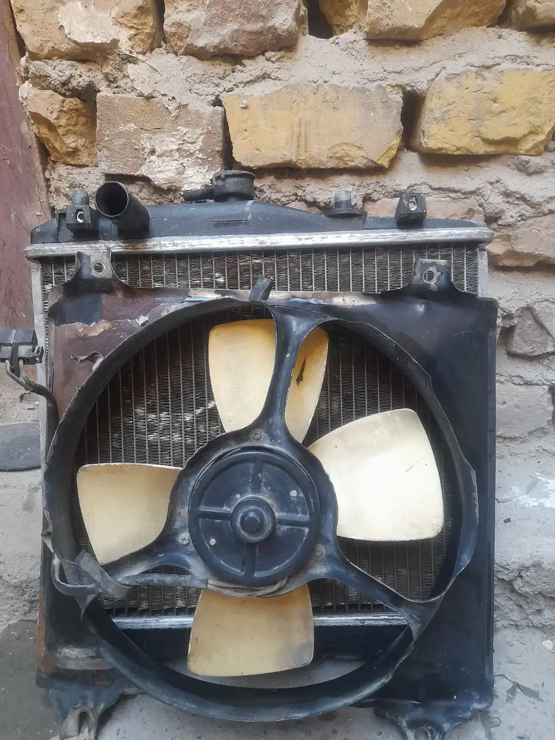 رادیاتور پراید وفن تک دور|قطعات یدکی و لوازم جانبی|کرمان, |دیوار