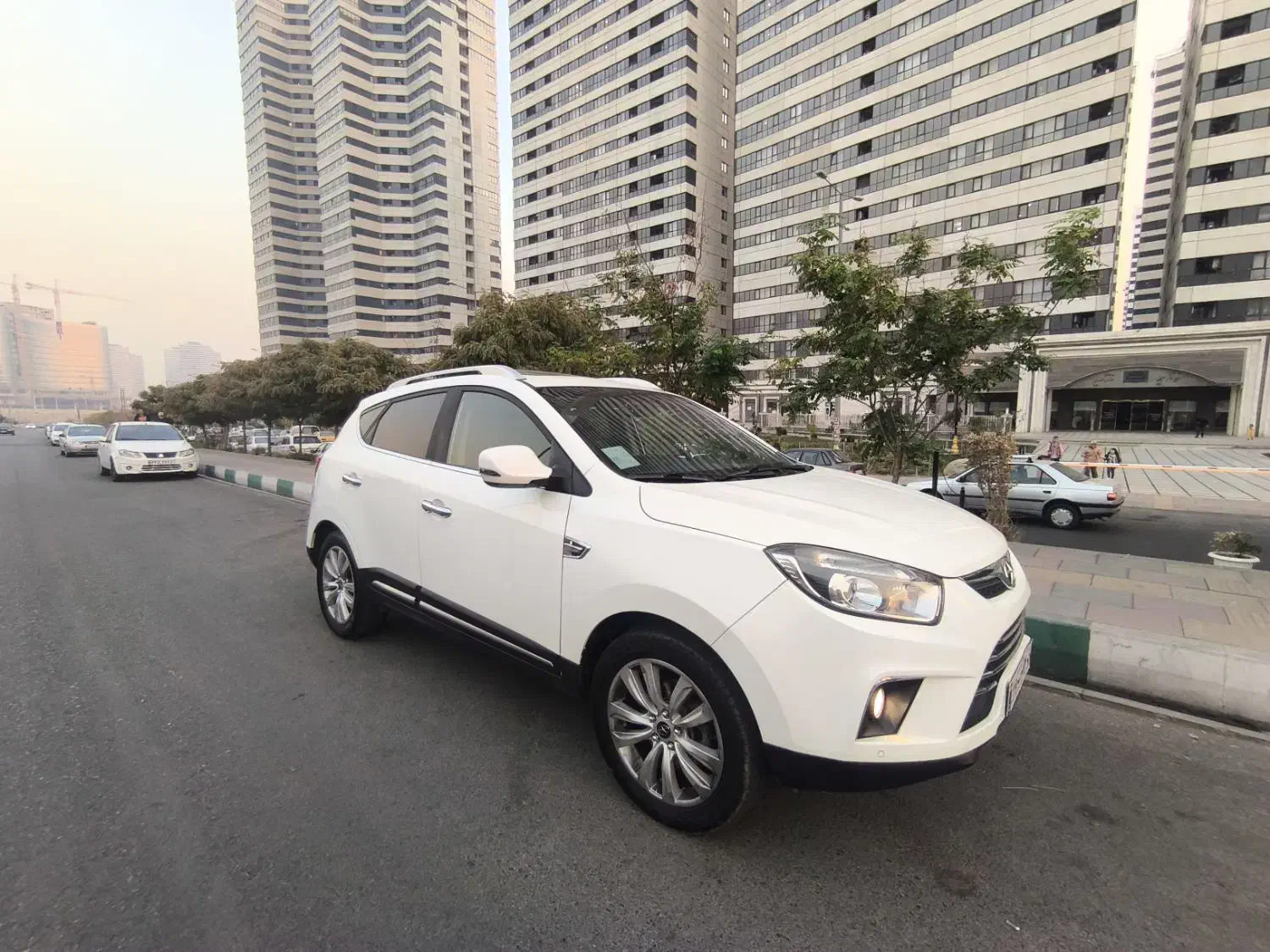 جک s 5 اتومات 2000 مدل 95 بیرنگ در حد خشک کم کار|خودرو سواری و وانت|تهران, شهرک خرازی|دیوار