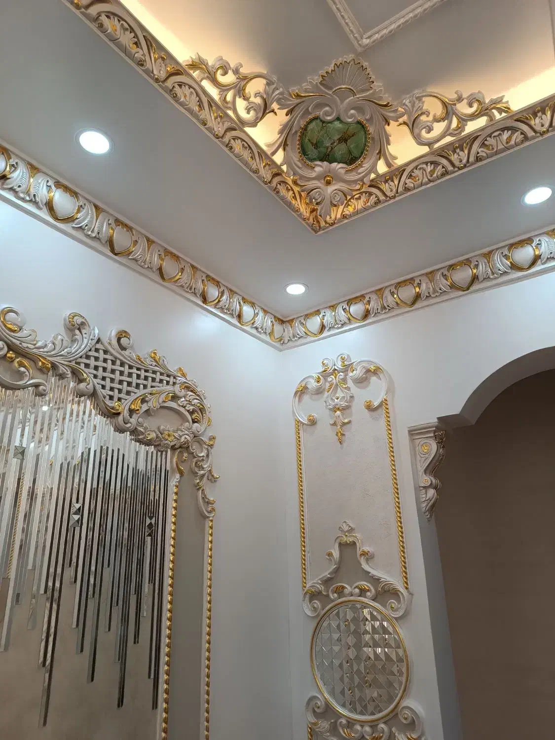 گچبری پتینه کاری نقاشی ساختمان وکناف کاری|مصالح و تجهیزات ساختمان|پارس‌آباد, |دیوار