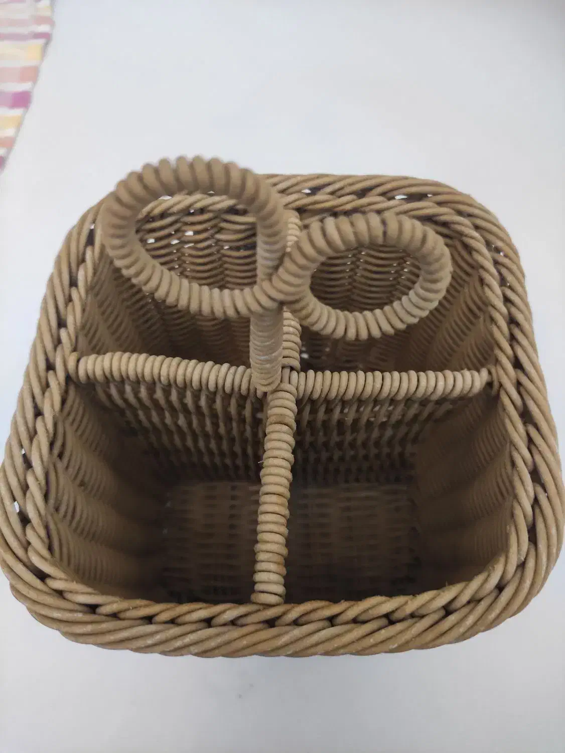 جاقاشقی|آبچکان و نظمدهنده ظروف|تهران, خزانه|دیوار