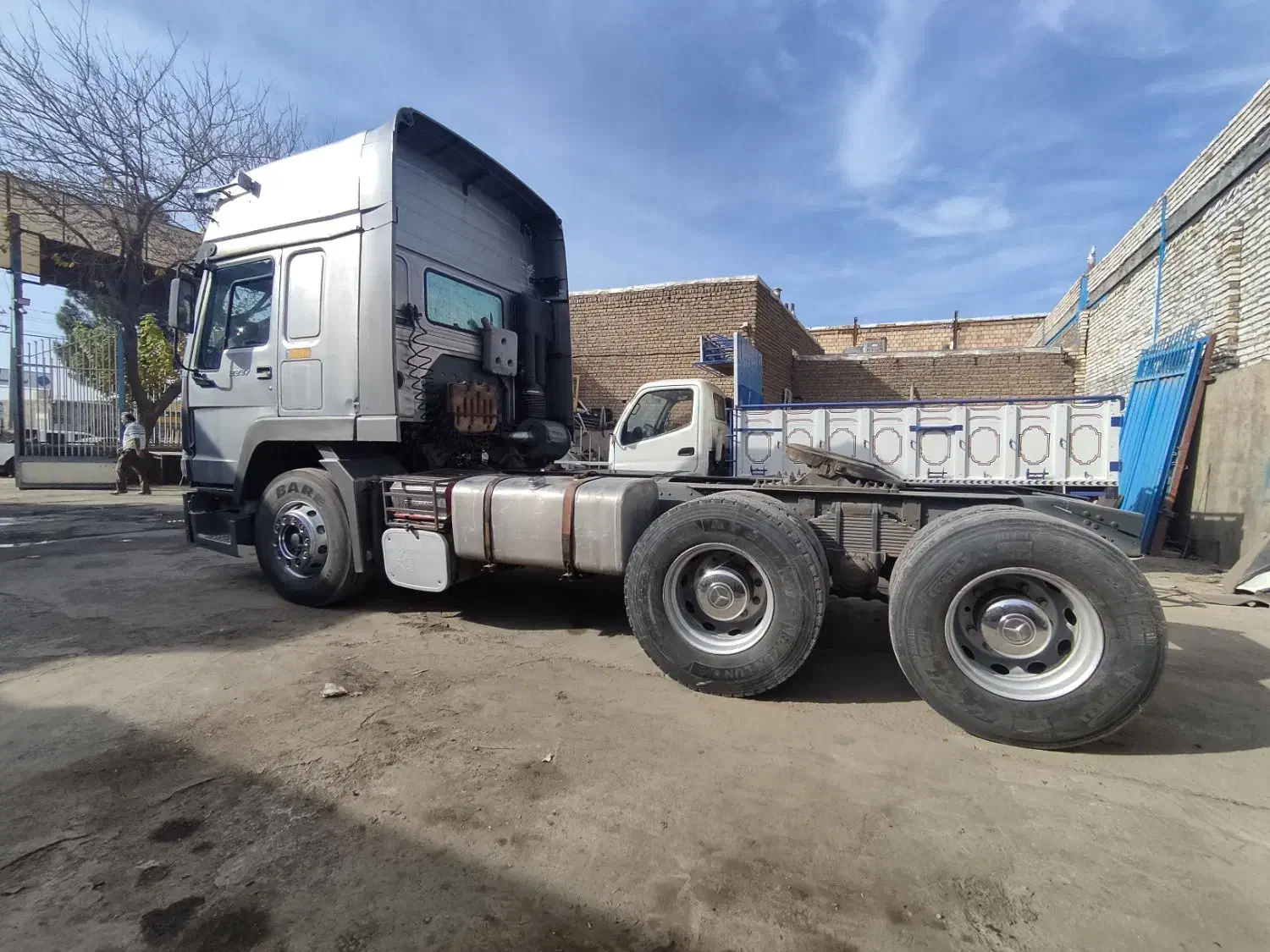 هوو2007 متور گیربکس زیربندی صفر 12 سال خواب درجه1|خودرو سنگین|تهران, مخصوص|دیوار