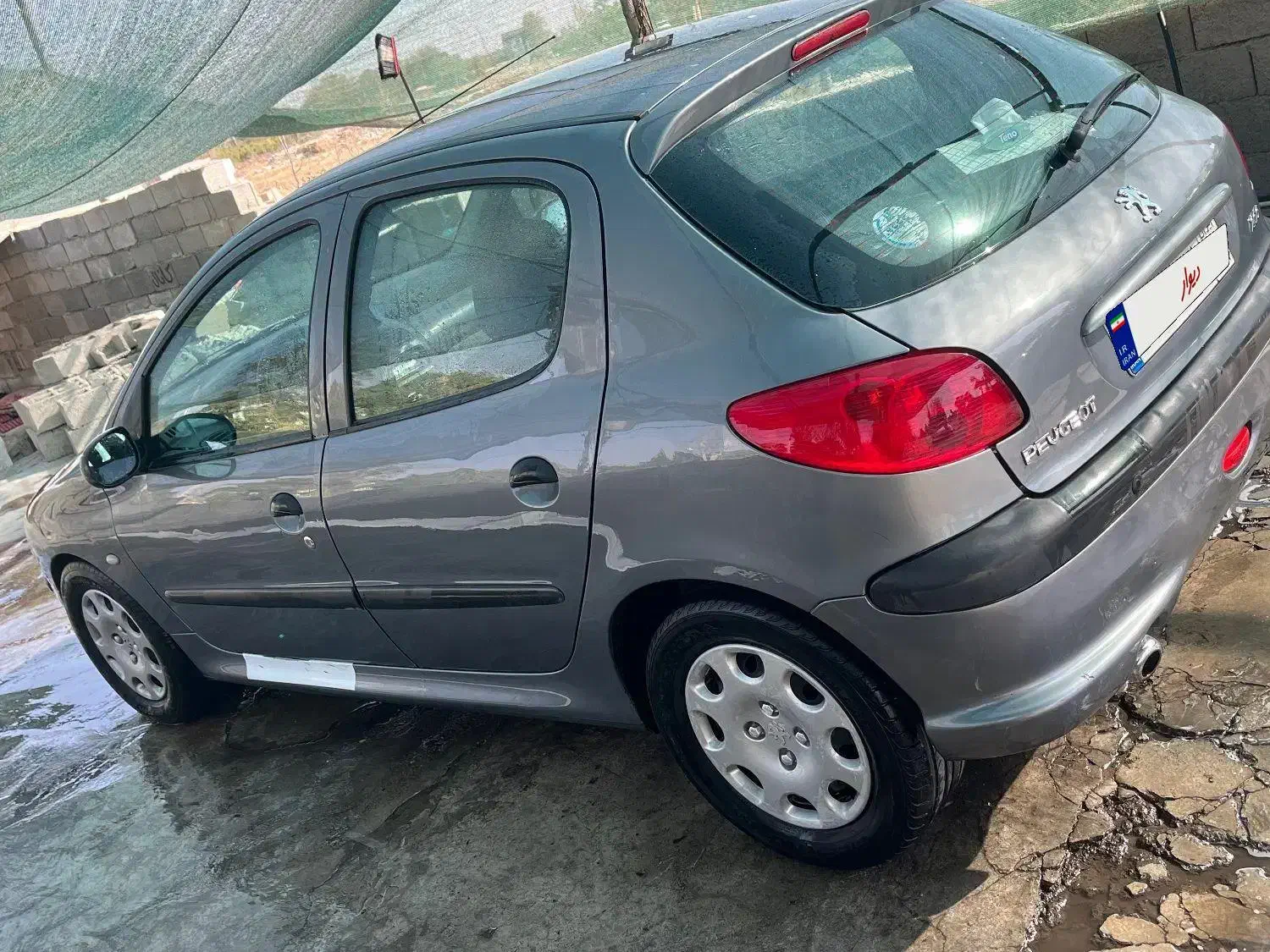 ۲۰۶|خودرو سواری و وانت|چهارباغ, |دیوار