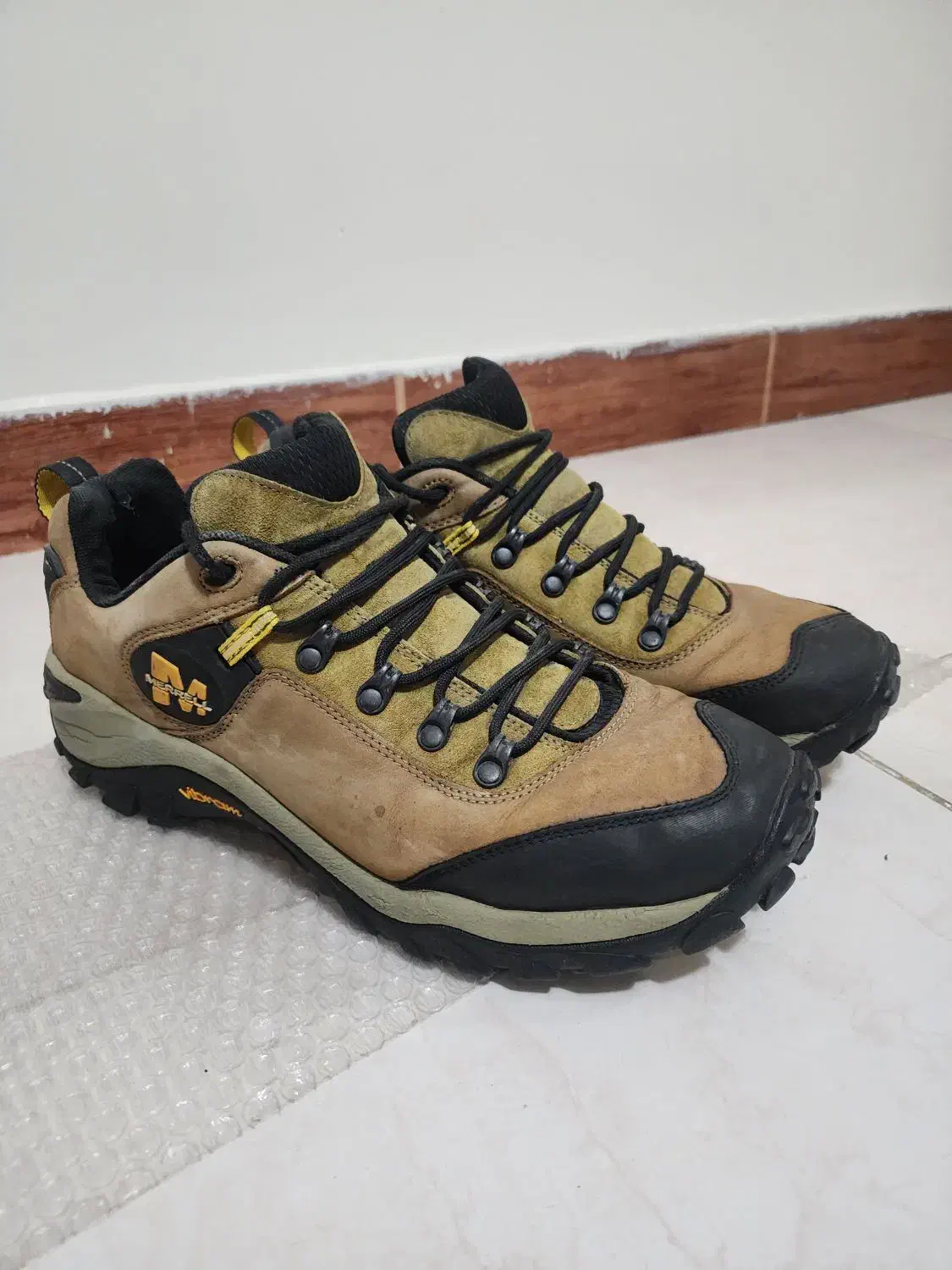 کفش ترکینگ مرل MERRELL|کیف، کفش، کمربند|کرج, کوی زنبق|دیوار