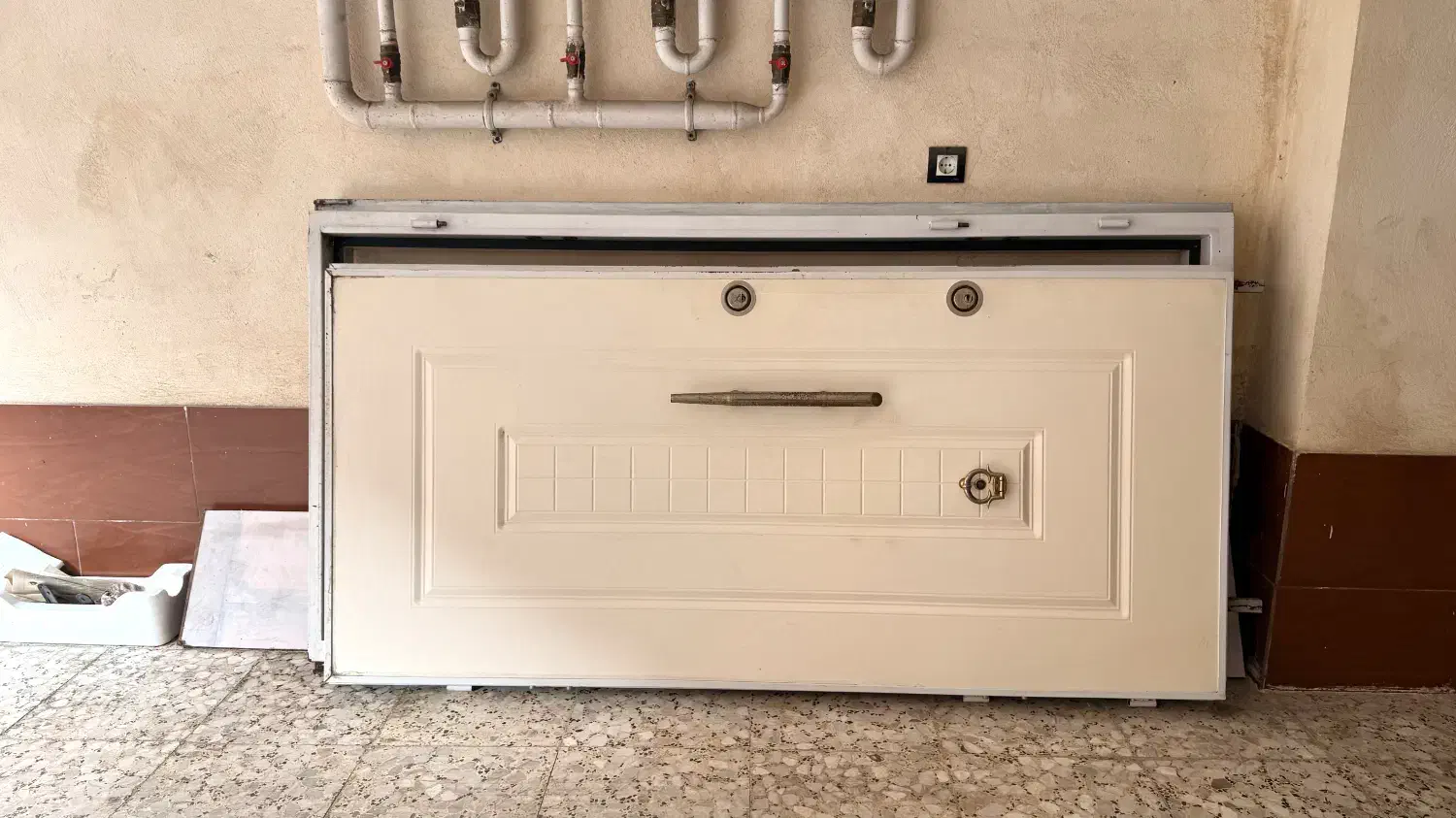 درب ضد سرقت سالم|مصالح و تجهیزات ساختمان|رشت, تازه آباد|دیوار