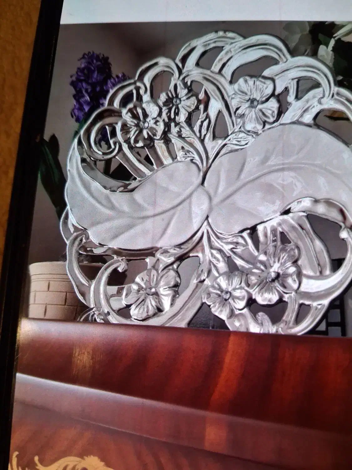 ظرف شیرینی یا میوه رنگ سفید و نقره ای|ظروف سرو و پذیرایی|رشت, کوی مهر|دیوار