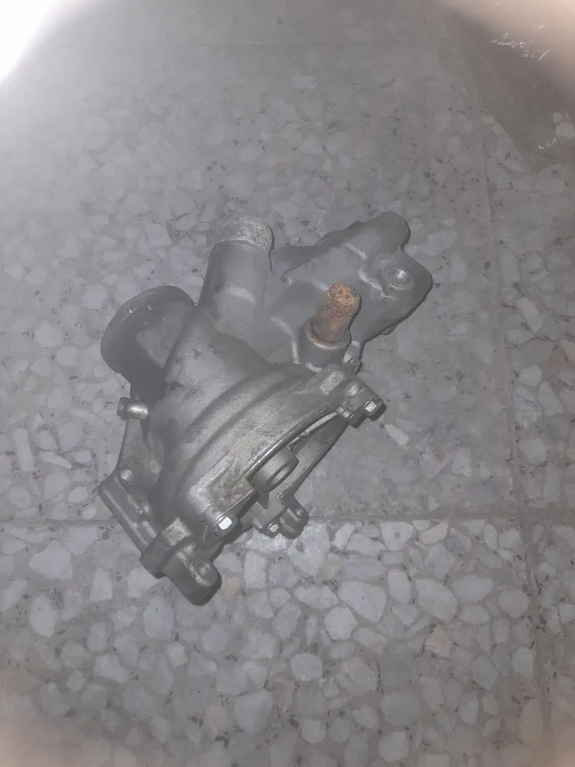 واتر پمپ موسو ۶ سیلندر|قطعات یدکی و لوازم جانبی|کرج, مصباح|دیوار