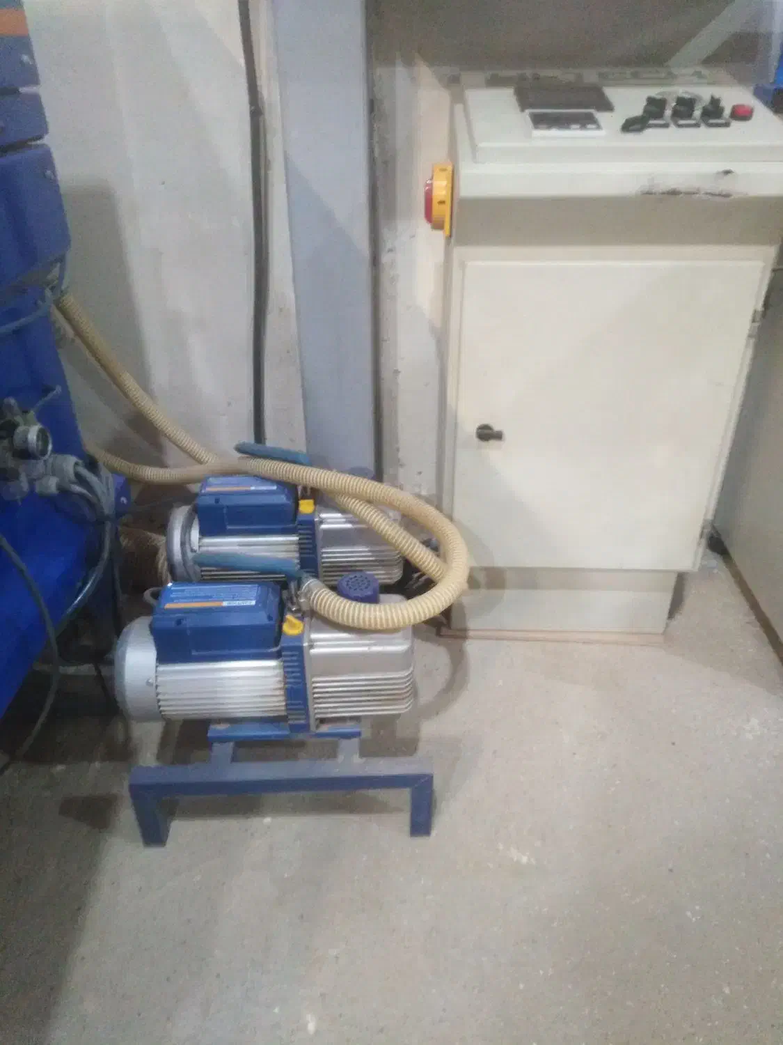 دستگاه پرس وکیوم، ممبران|ماشین‌آلات صنعتی|شیراز, سلطان آباد|دیوار