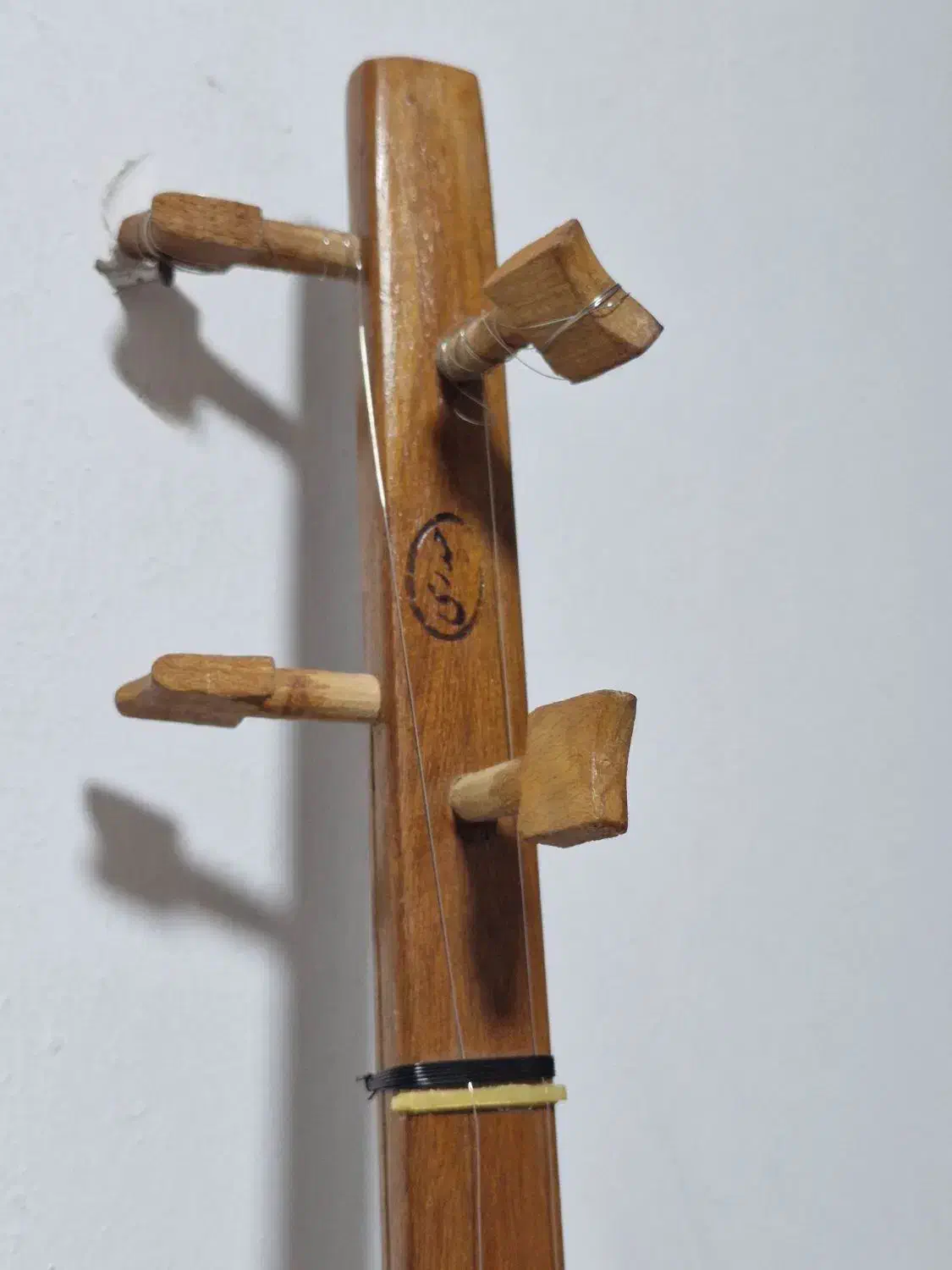 سه تار|سازهای سنتی|فردیس, فردیس|دیوار