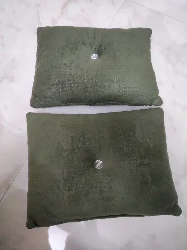 کوسن 14عدد|رختخواب، بالش، پتو|مشهد, حسینآباد|دیوار