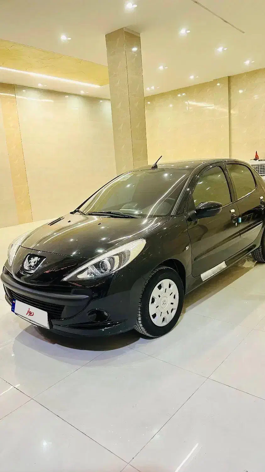 207 tu5 مدل ۱۴۰۳|خودرو سواری و وانت|شیراز, فرودگاه شهید دستغیب شیراز|دیوار