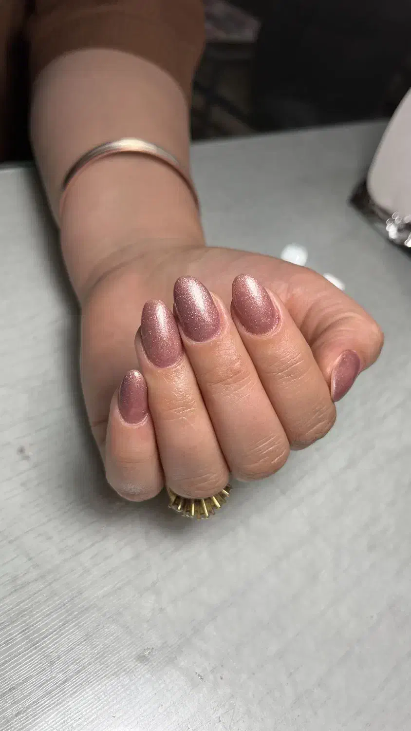 کاشت و آموزش تخصصی ناخن با تخفیف ۵۰ درصدی|خدمات آرایشگری و زیبایی|قدس, شهرقدس|دیوار