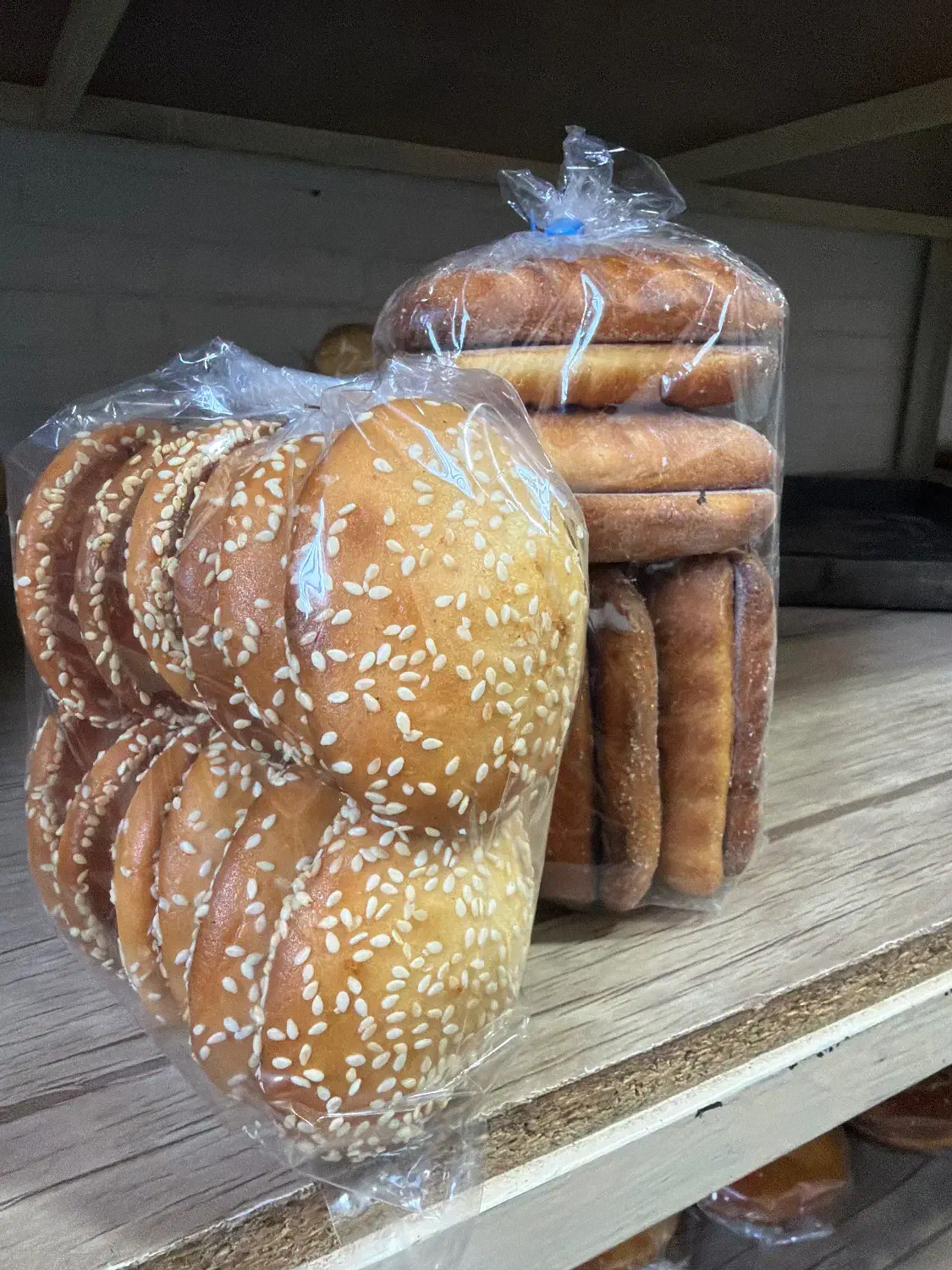 بازاریابی و پخش کیک و شیرمال|استخدام بازاریابی و فروش|سرخه, |دیوار