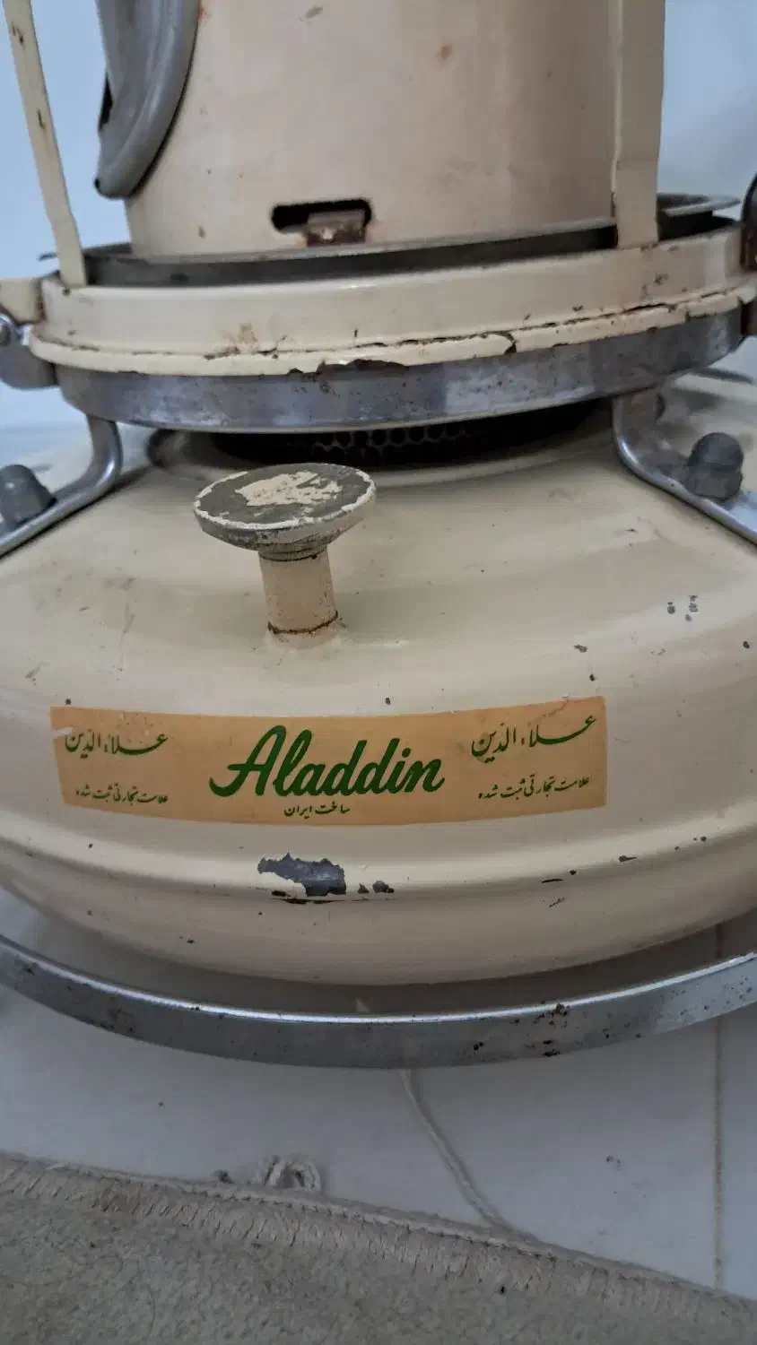 چراغ والر قدیمی.سالم|بخاری، هیتر، شومینه|مشهد, امیر|دیوار