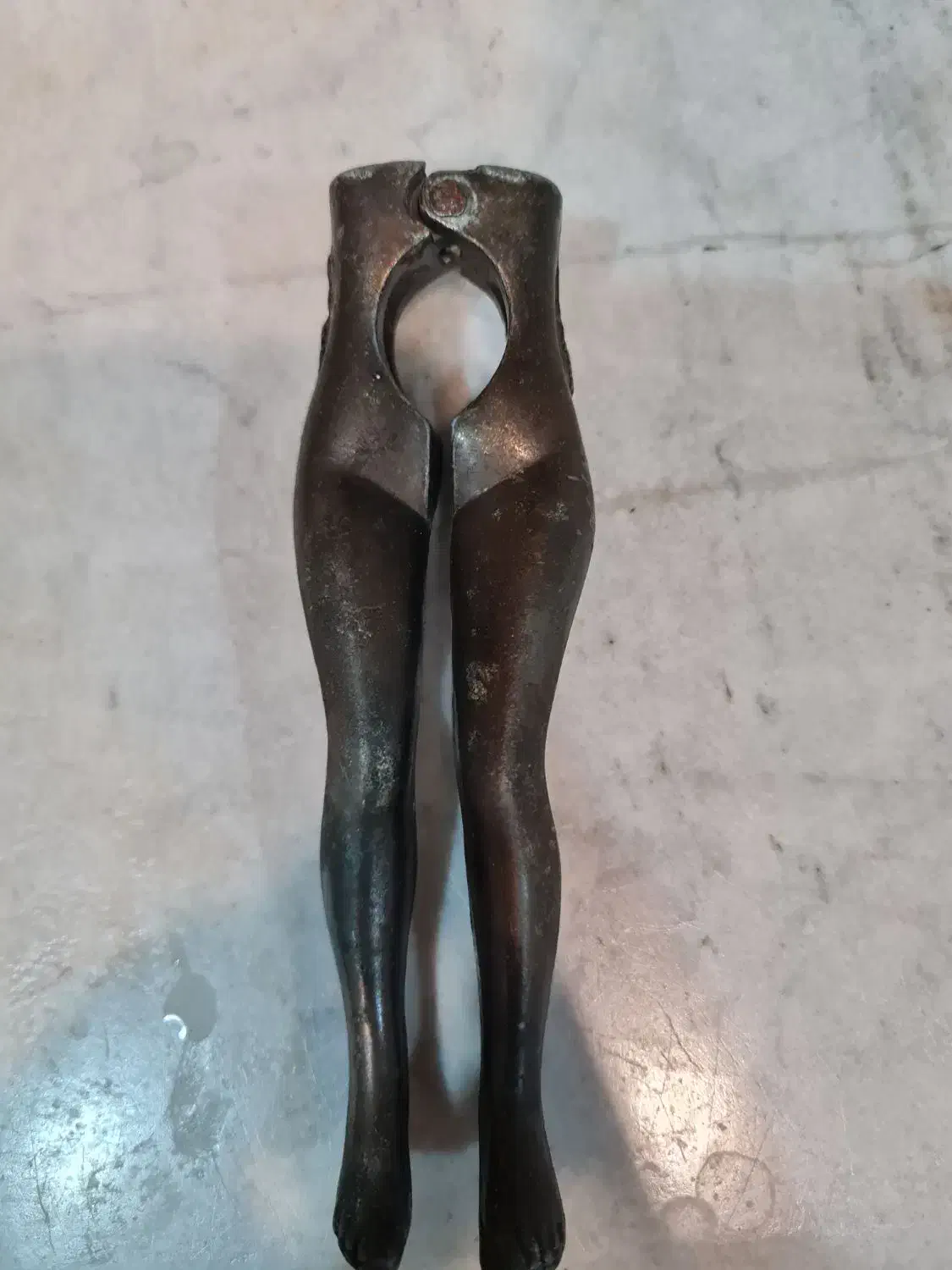 فندوق شکن روسی قدیمی|کلکسیون اشیاء عتیقه|گنبد کاووس, |دیوار