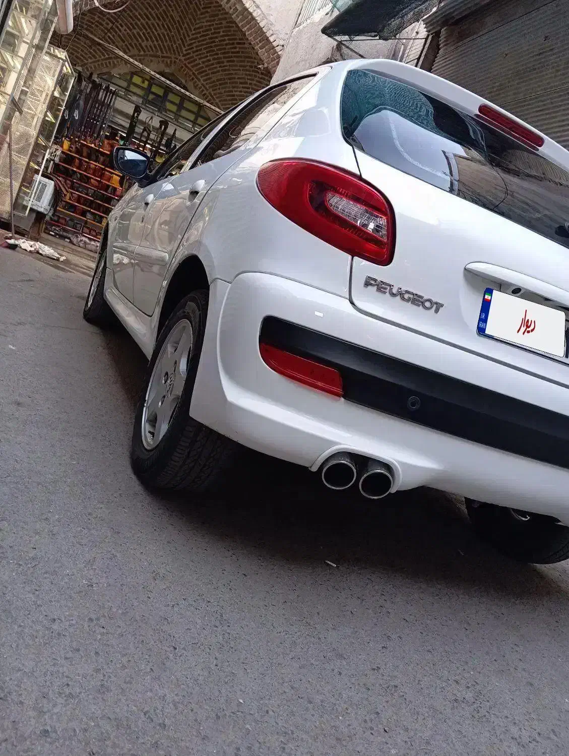 207 اتومات مدل 97|خودرو سواری و وانت|همدان, |دیوار