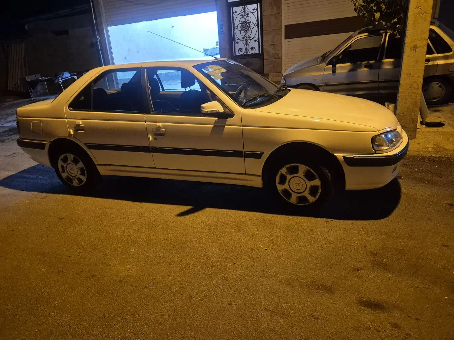 پژو پارس xu7|خودرو سواری و وانت|آشتیان, |دیوار