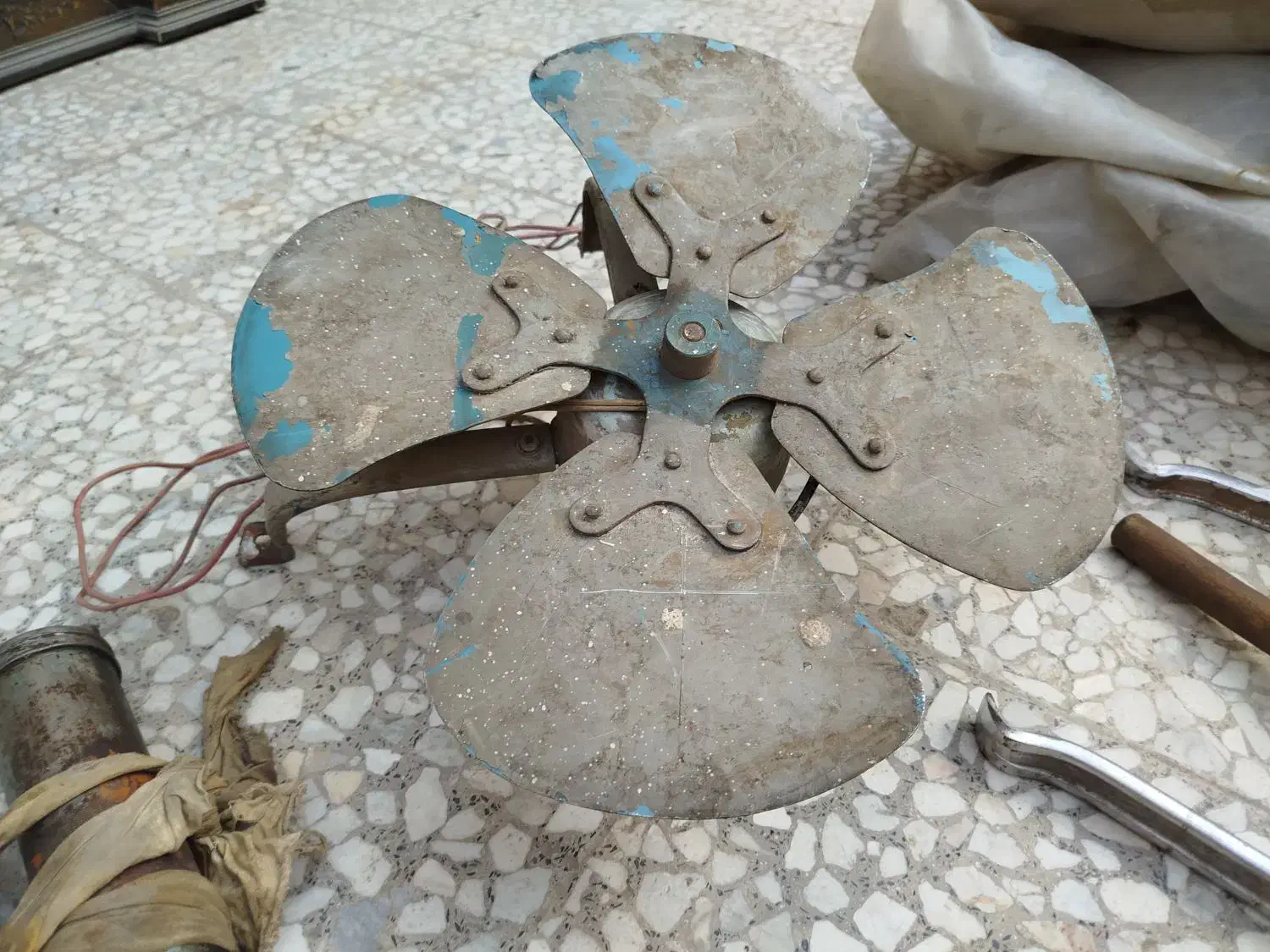 فروش فوری|ابزارآلات|فردیس, منظریه|دیوار