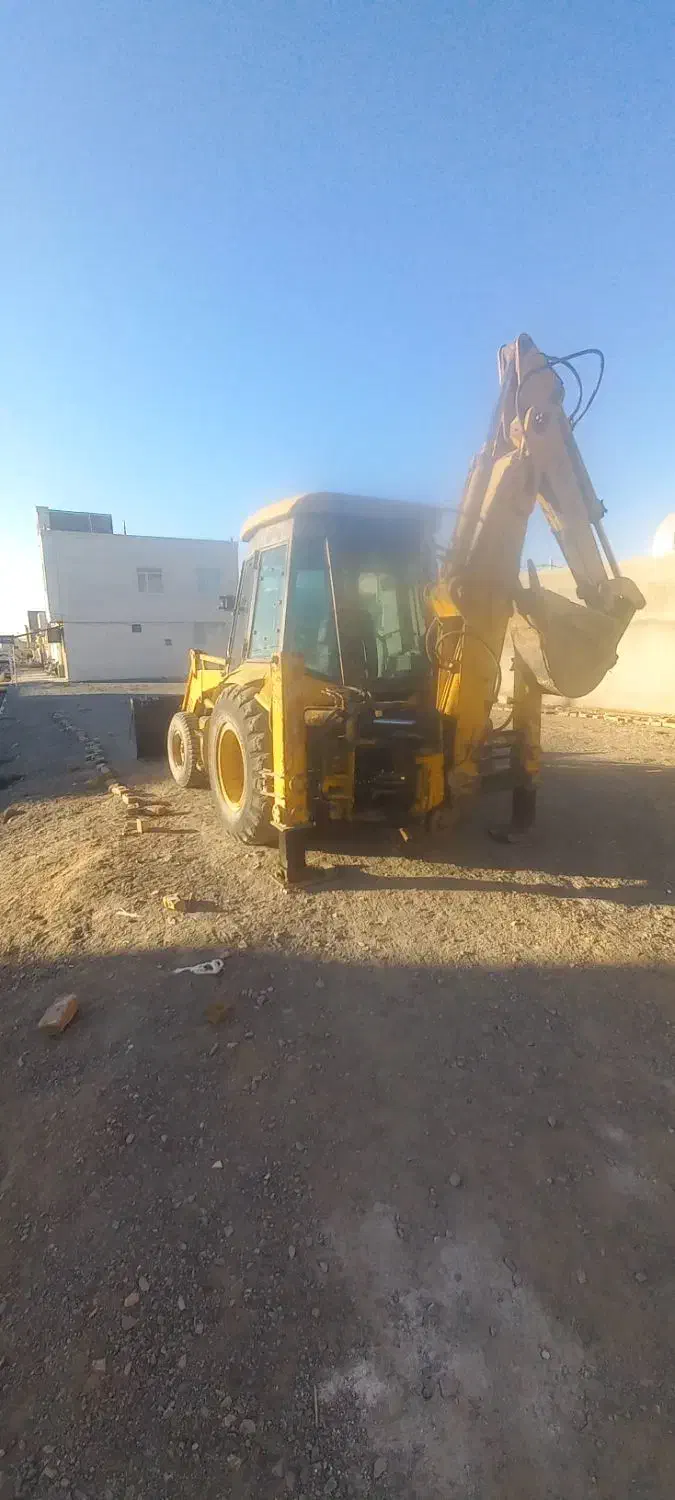 بیل بکهو سنوپارس مدل۸۷|خودرو سنگین|بردسکن, |دیوار