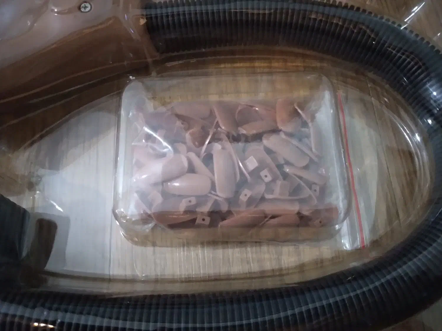 دست مصنوعی مفصل دار عالی برای تمرین ناخن|آرایشی، بهداشتی، درمانی|ارطه, |دیوار