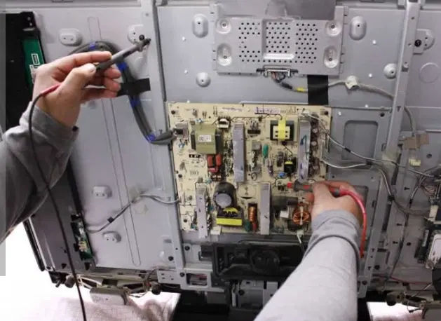 تعمیر تلویزیون LED و LCD عیب‌یابی با قیمت مناسب|خدمات پیشه و مهارت|تهران, طرشت|دیوار
