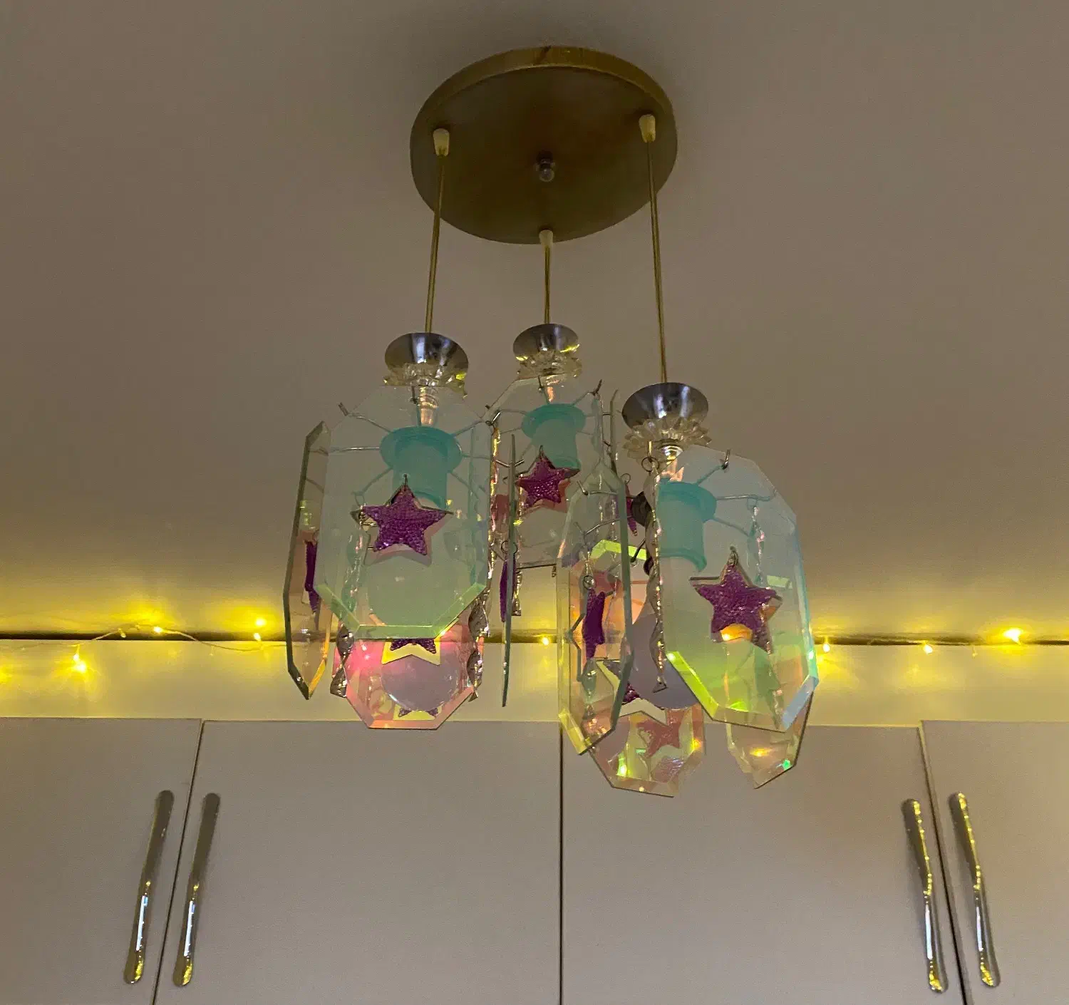 لوستر سه شاخه اتاق کودک و نوجوان|لوستر و چراغ آویز|علیآباد کتول, |دیوار