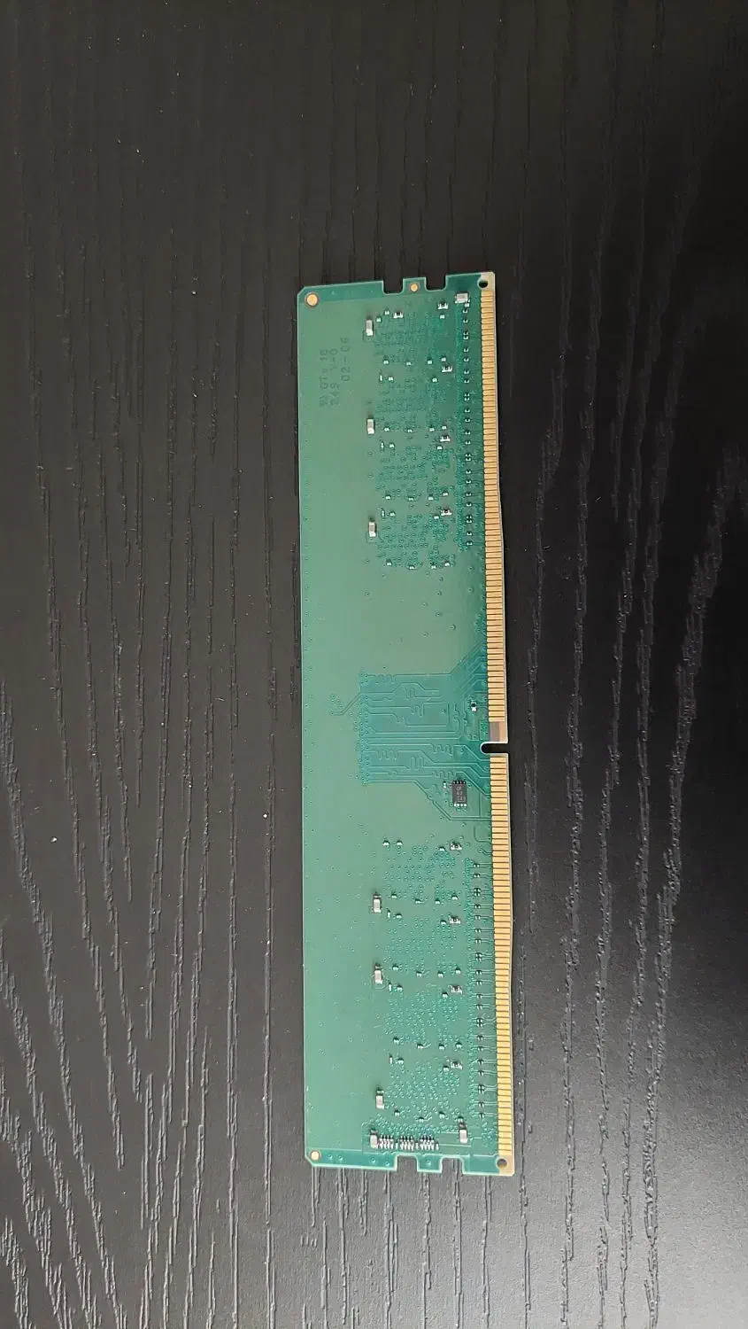 رم 8 گیگ ddr4 2666mhz crucial|قطعات و لوازم جانبی رایانه|رشت, بلوار گیلان|دیوار