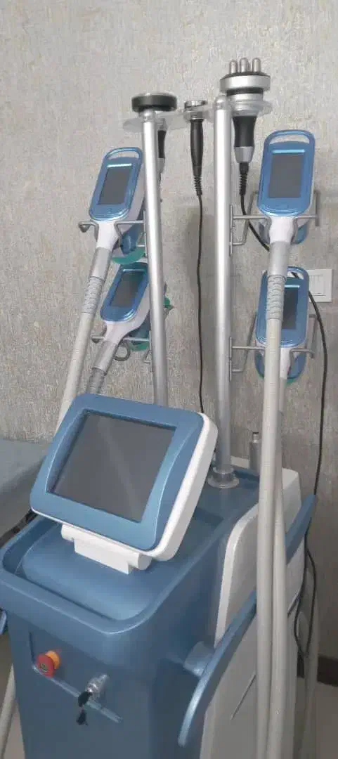 فروش دستگاه کرایولیپولیز ۳۶۰ درجه مدل  ۲۰۲۳|پزشکی|تهران, ونک|دیوار