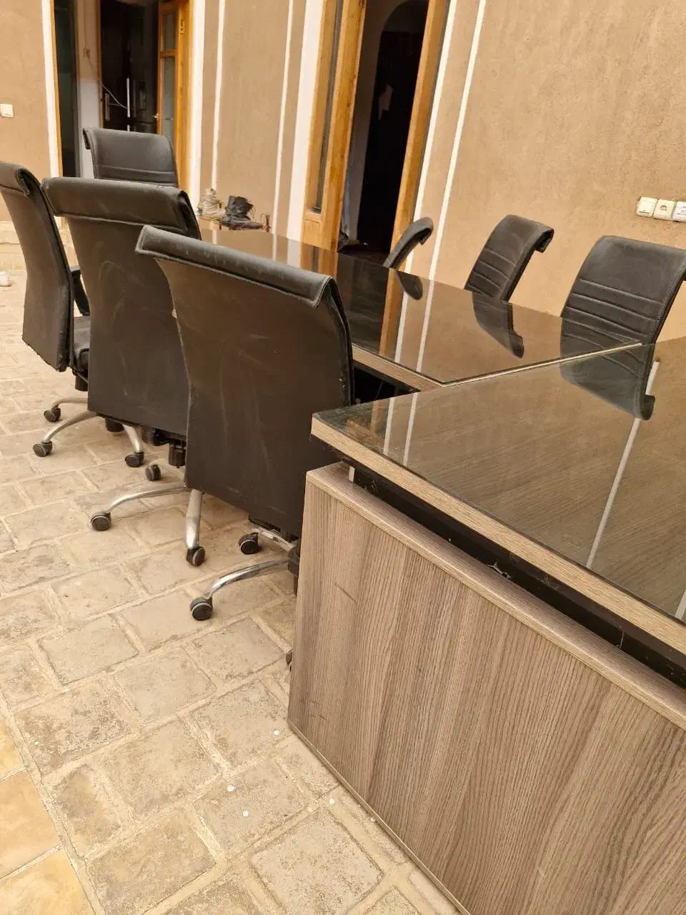 میز کنفرانس وصندلی|دفتر کار|یزد, |دیوار