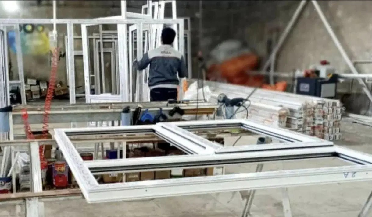 کارگر ماهر درب و پنجره دوجداره upvc|استخدام صنعتی، فنی، مهندسی|تهران, خاوران|دیوار