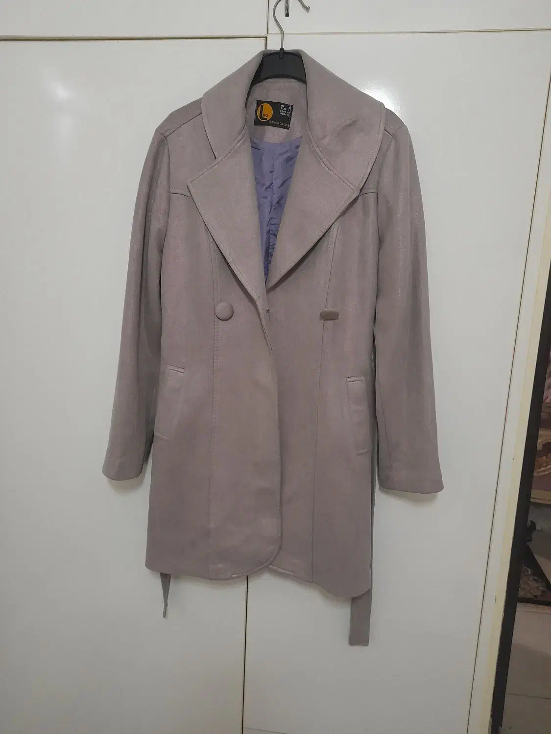 پالتو|لباس|رشت, کاکتوس|دیوار