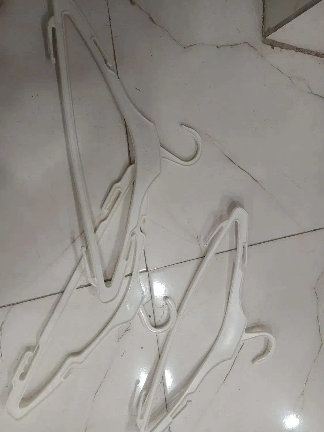 آویز لباس|بندرخت و رخت‌آویز|خوی, |دیوار