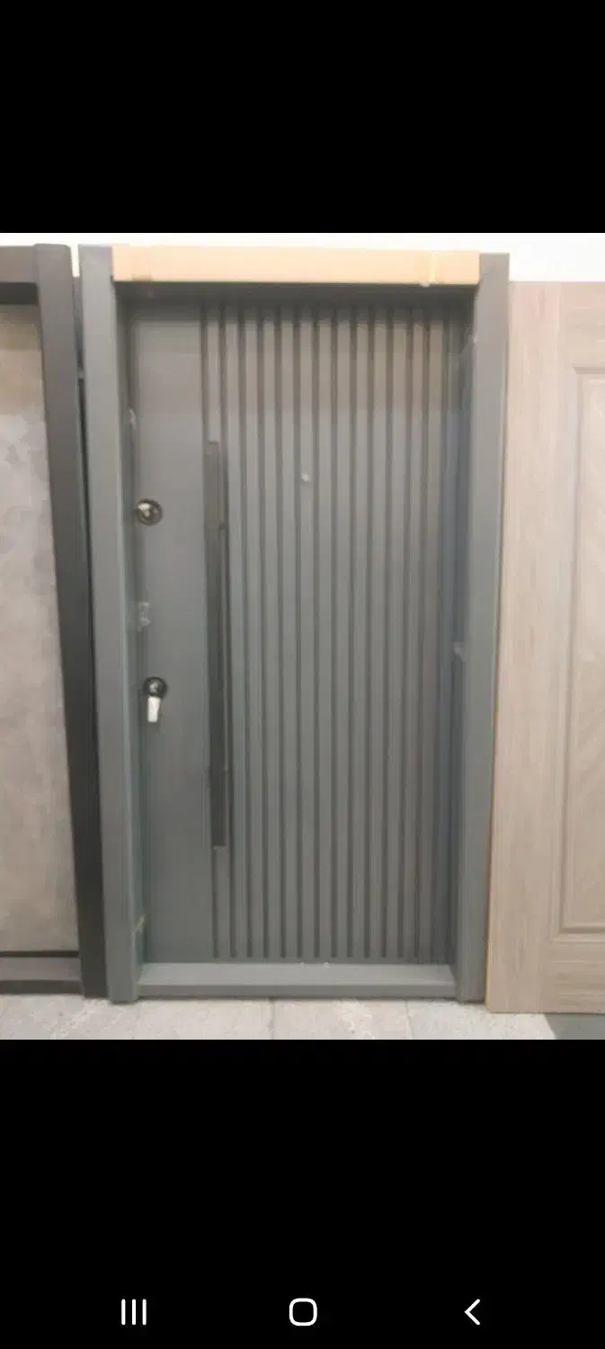 یک لنگه درب ضد سرقت|مصالح و تجهیزات ساختمان|تهران, عبدلآباد|دیوار