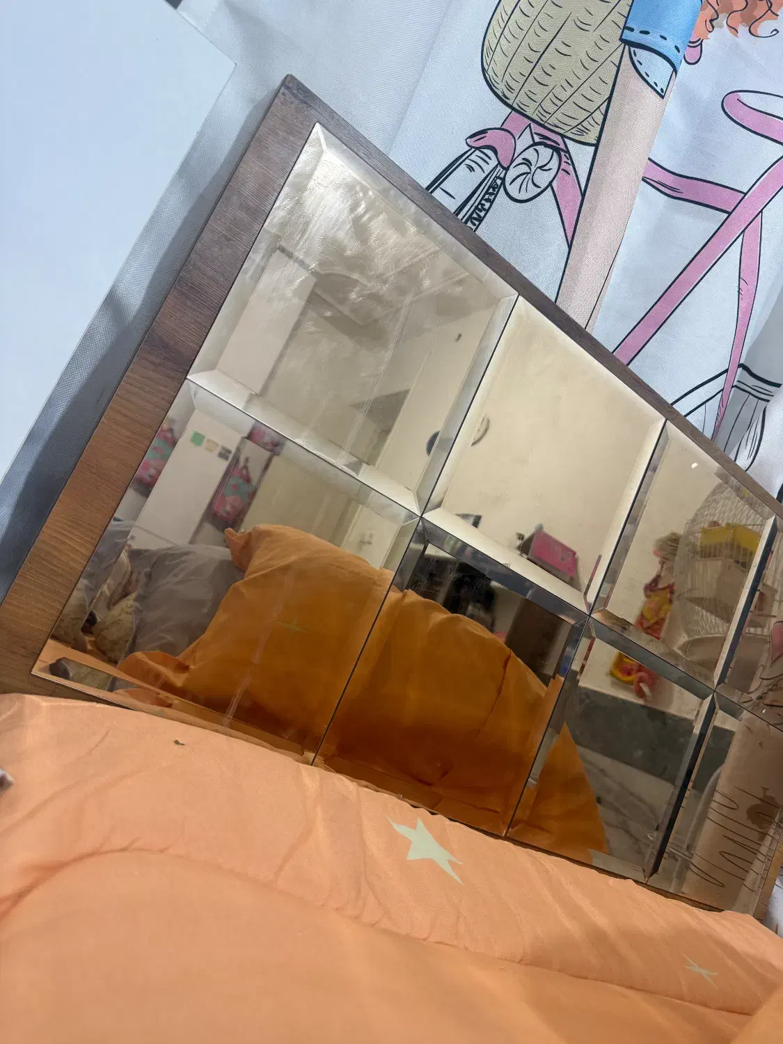 دو عدد تخت یک نفره چوبی در حد نو ۱۳،۵۰۰|تخت و سرویس خواب|نهبندان, |دیوار