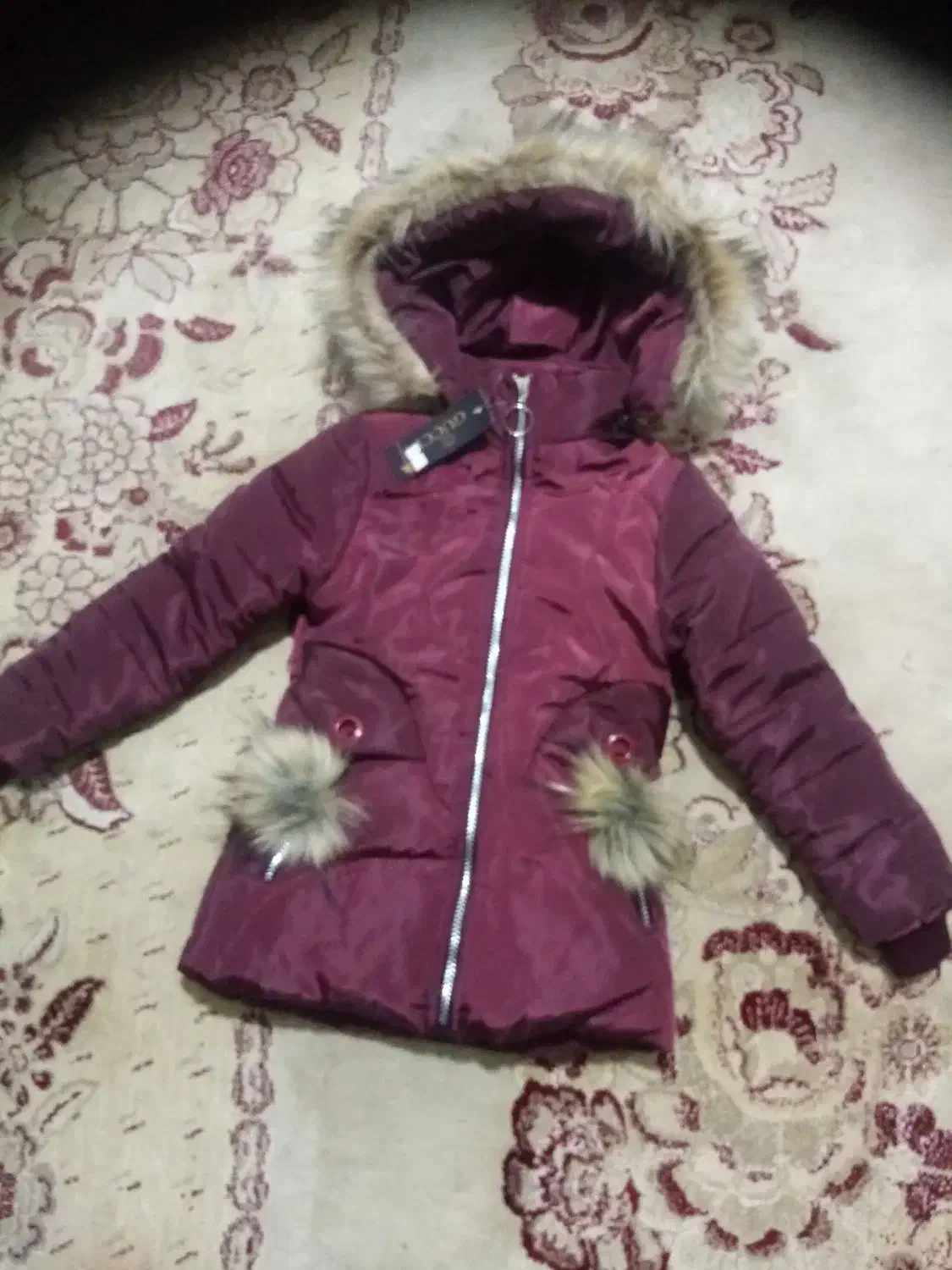 کافشن دخترانه 6 تا 7 سال خوبه|کفش و لباس بچه|درمیان, |دیوار