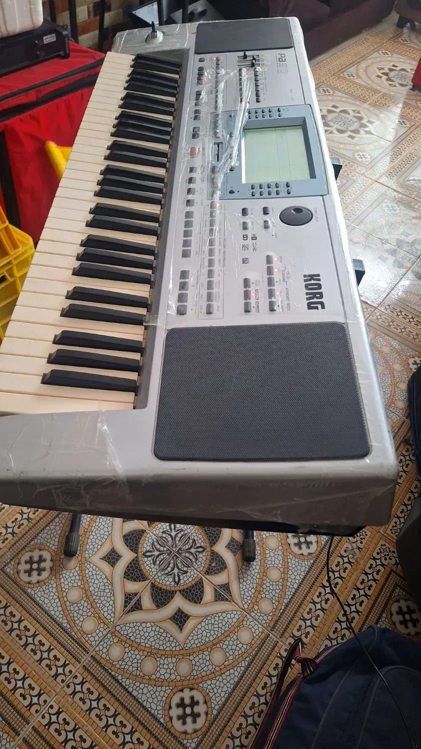 اورگ|پیانو، کیبورد، آکاردئون|بیرجند, |دیوار