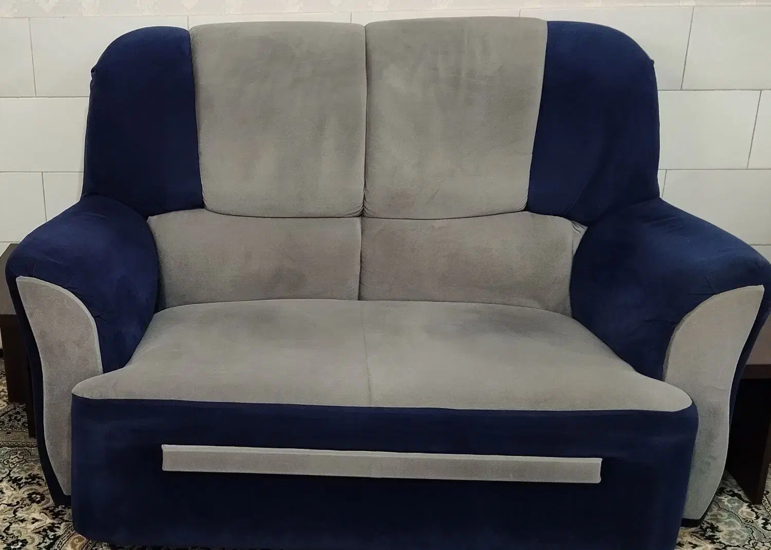 مبل۷نفره|مبلمان خانگی و میز عسلی|الیگودرز, |دیوار