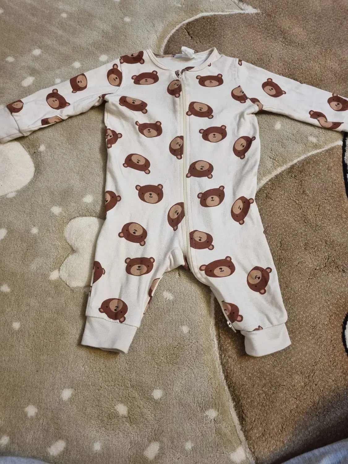 لباس نوزادی نو|کفش و لباس بچه|شاهینشهر, خانه کارگر|دیوار