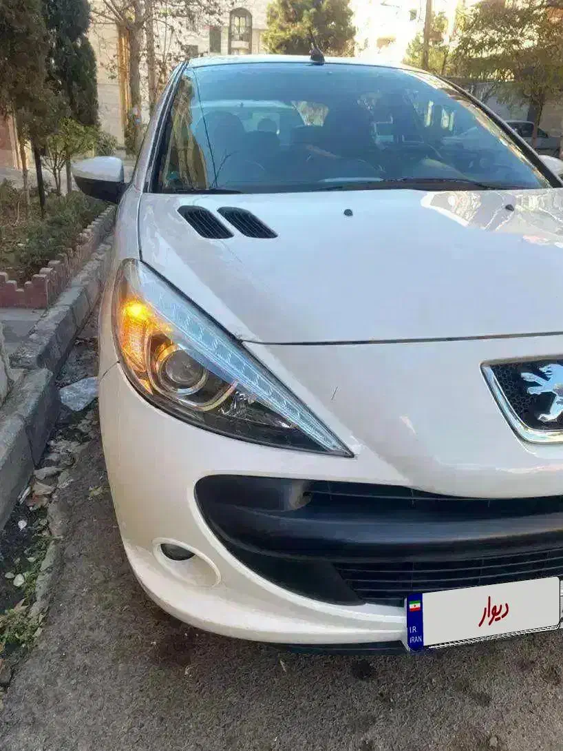 پژو۲۰۷ دنده ای مدل۹۶|خودرو سواری و وانت|کرج, عظیمیه|دیوار