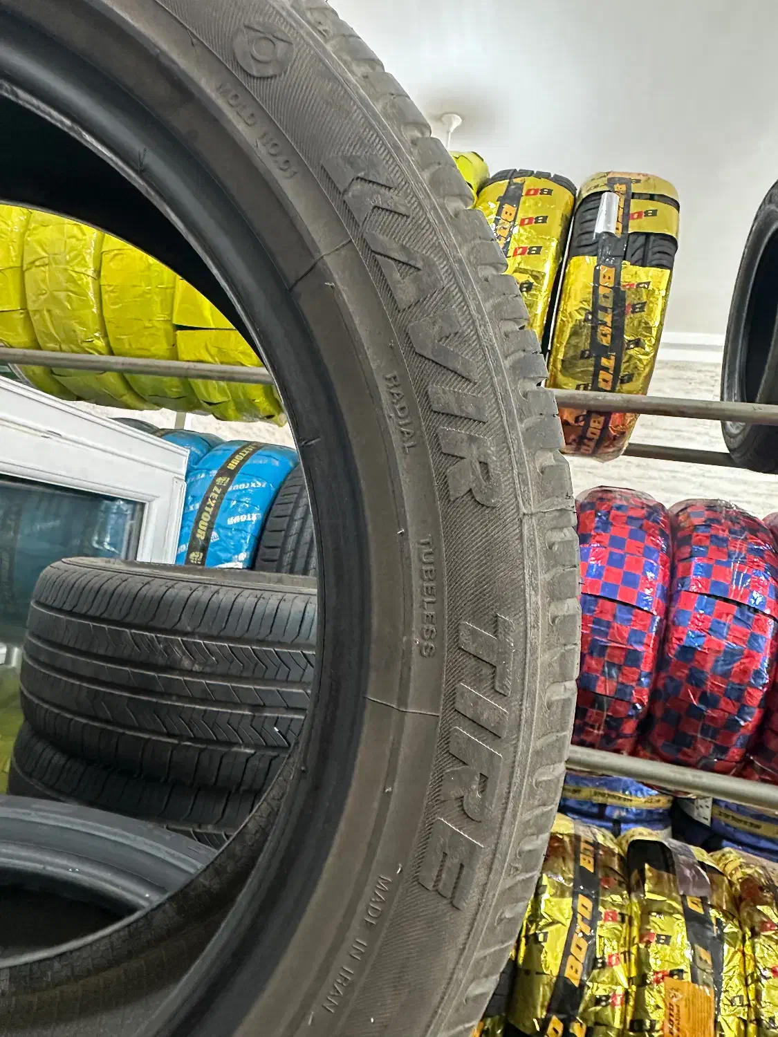 لاستیک زیر صفری|قطعات یدکی و لوازم جانبی|جم, |دیوار