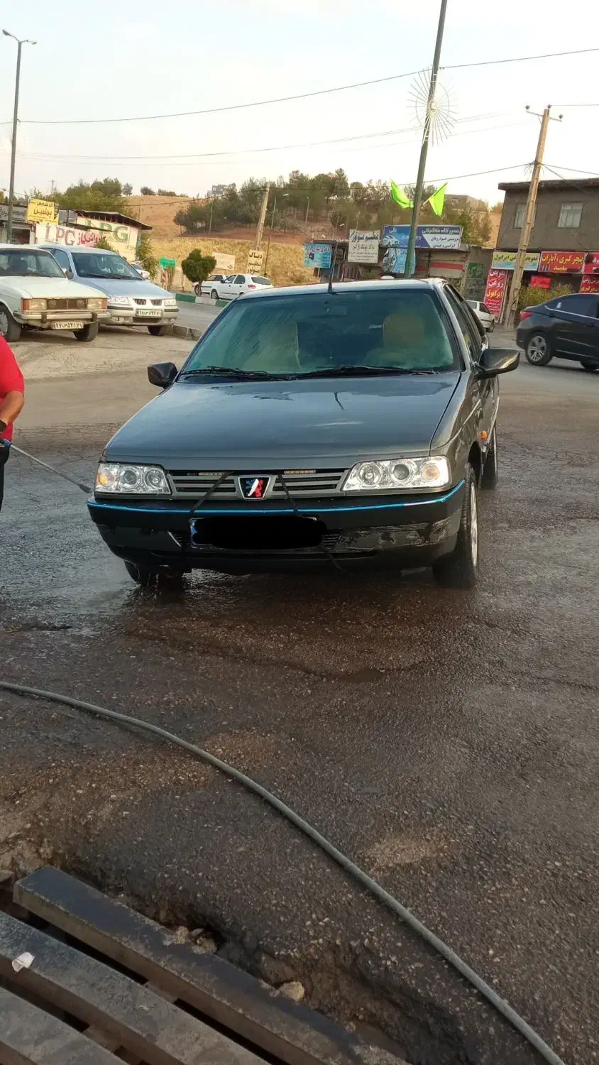 پژو 2000 فقط معاوضه با وانت پیکان|خودرو سواری و وانت|خرمآباد, |دیوار