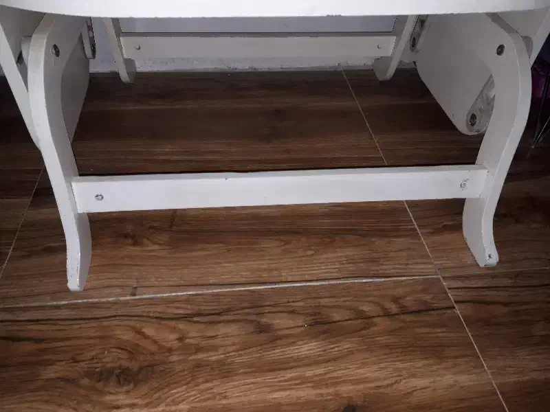 گهواره نوازد|تخت و سرویس خواب|قرچک, داوود آباد|دیوار