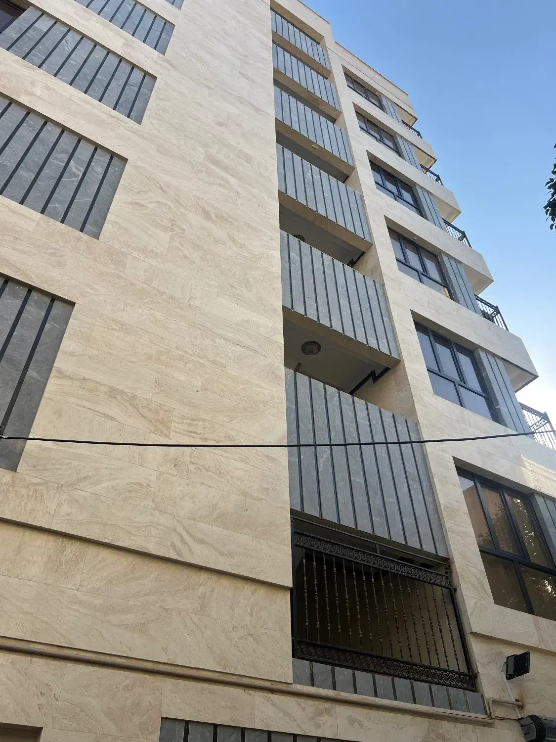 اپارتمان نوساز لوکس منطقه بدون پرتی فول امکانات|فروش آپارتمان|تهران, باغ خزانه|دیوار