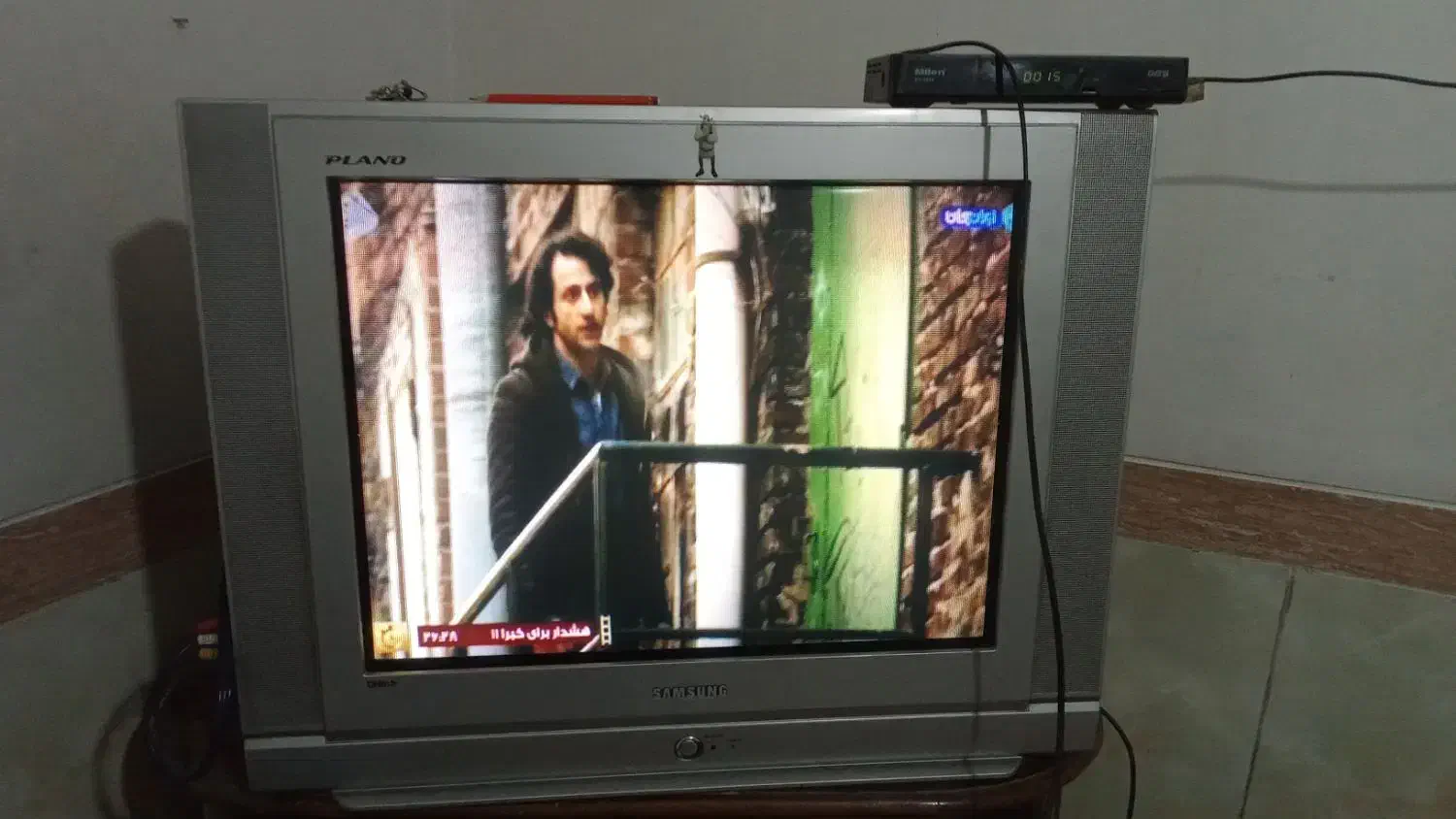 تلوزیون 29 اینچ سامسونگ|تلویزیون و پروژکتور|همدان, |دیوار