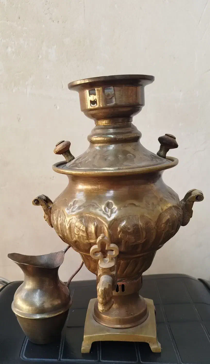 ریز ودرشت خاص وکهنه|کلکسیون اشیاء عتیقه|اردکان, |دیوار